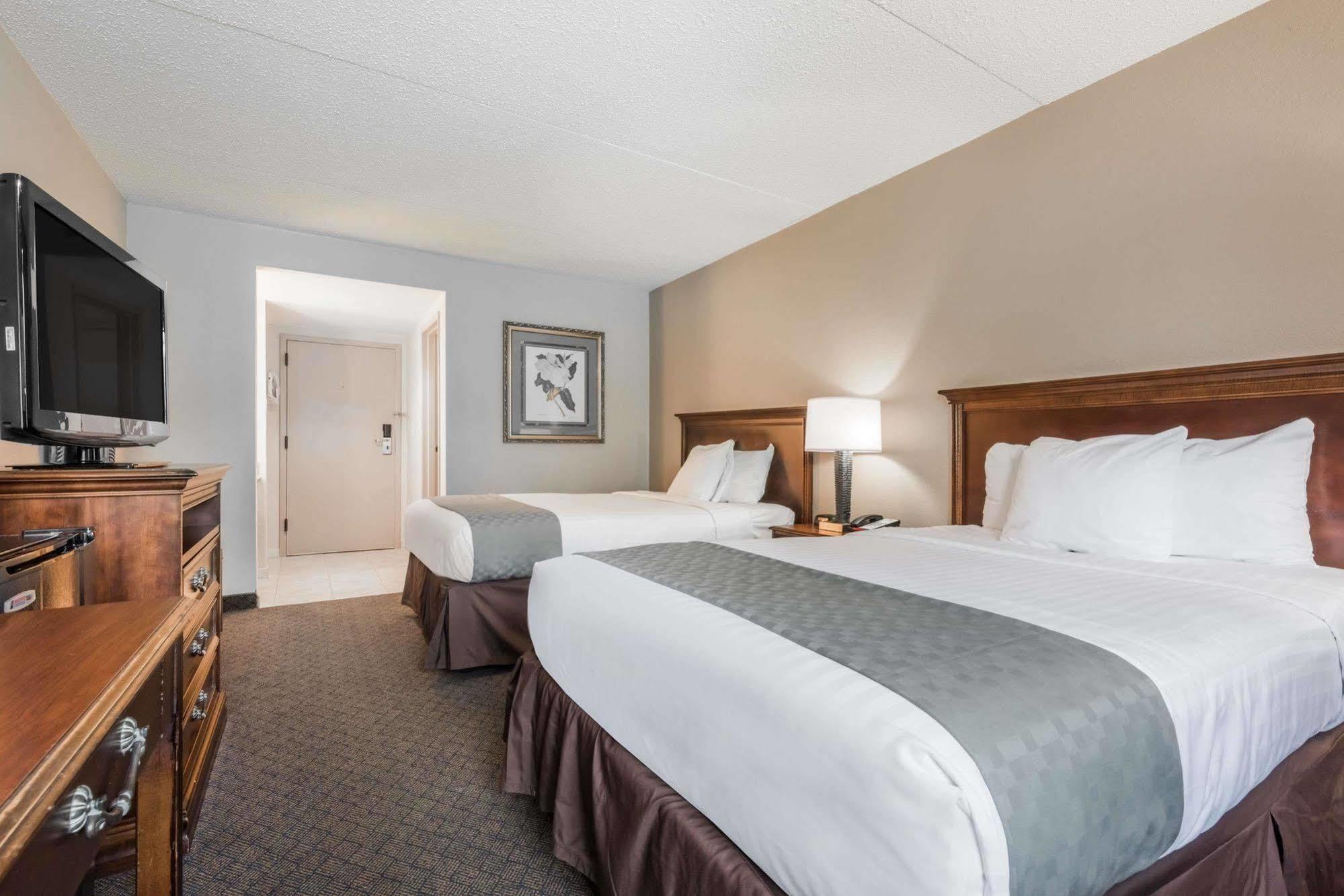 Days Inn By Wyndham Horsham Philadelphia Exterior foto